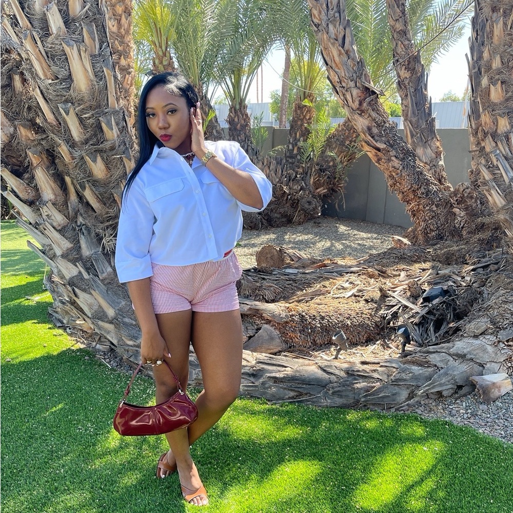 Meet your Posher, Jessica